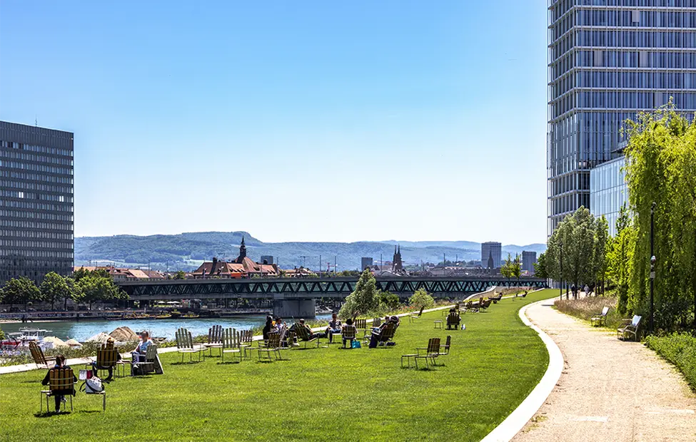 the-rhine-bank-on-the-basel-campus-with-a-view-towards-the-city-and-the-asklepios-building