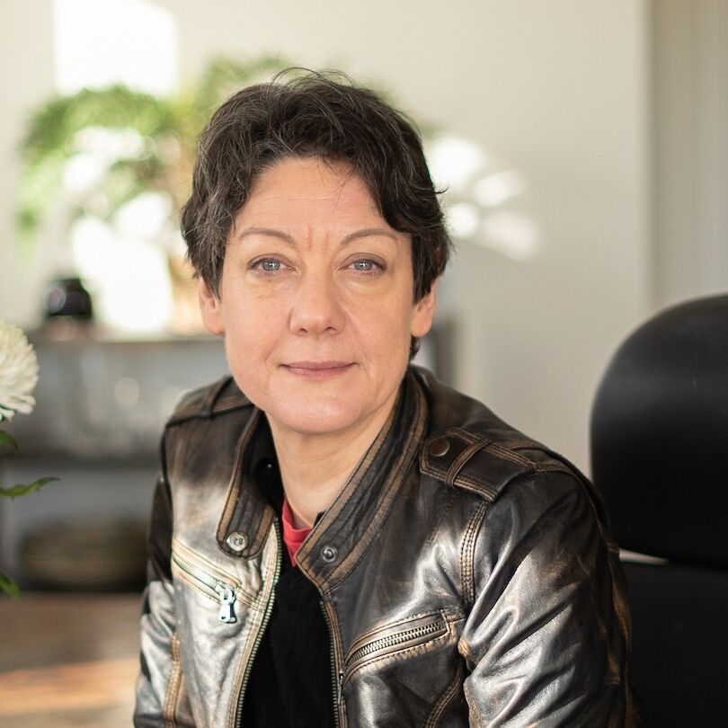 helen-macdonald